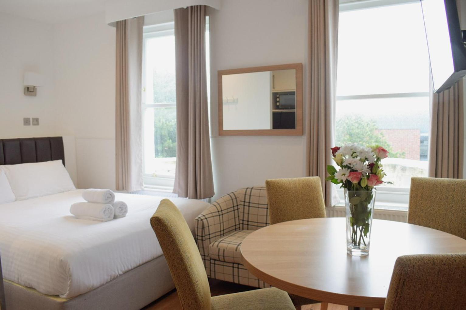 Osborne Aparthotel Eastbourne Eksteriør bilde
