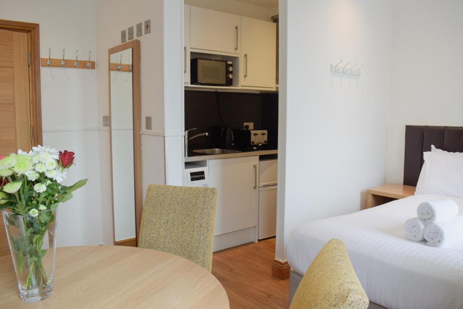 Osborne Aparthotel Eastbourne Eksteriør bilde