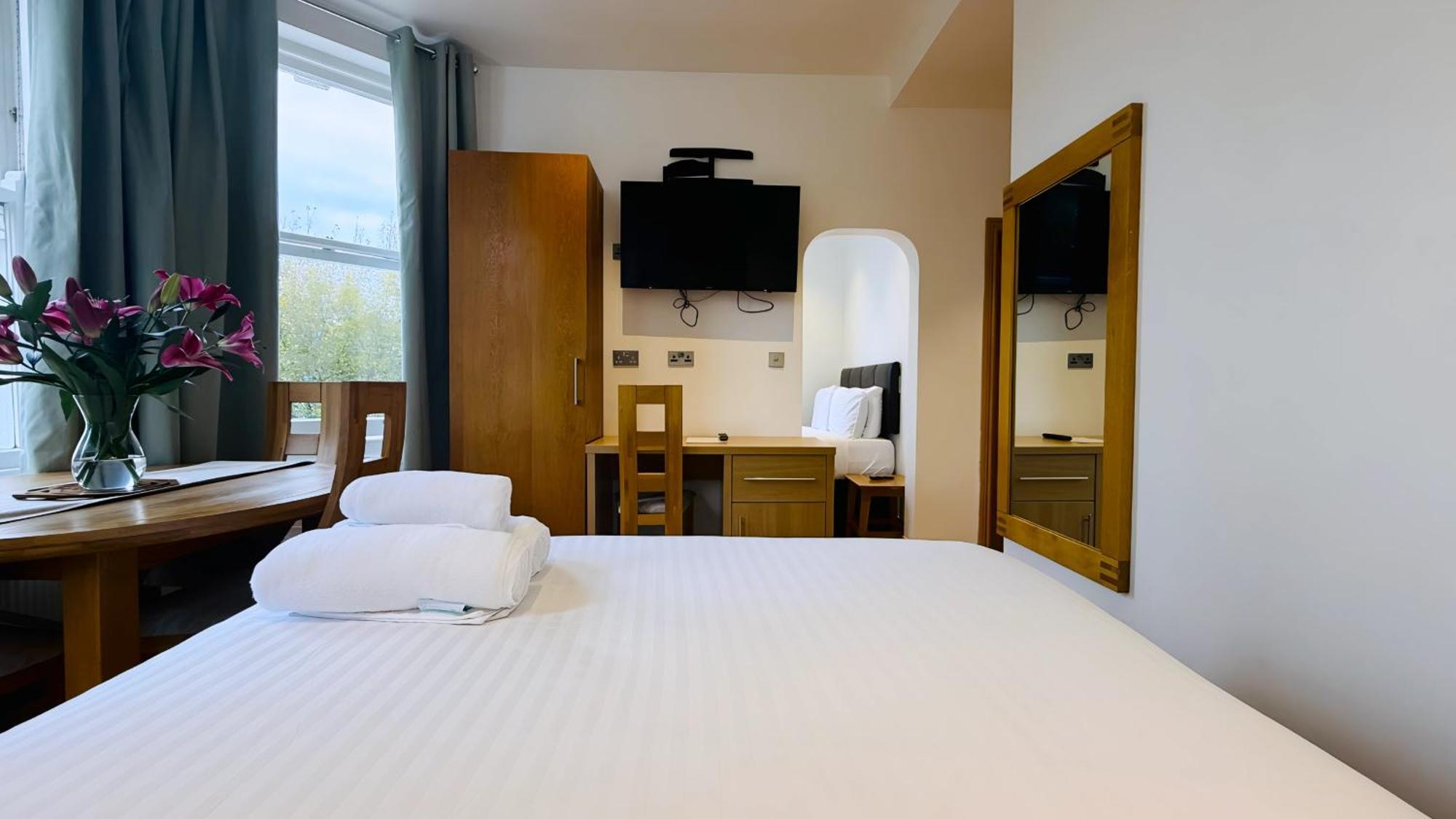 Osborne Aparthotel Eastbourne Eksteriør bilde