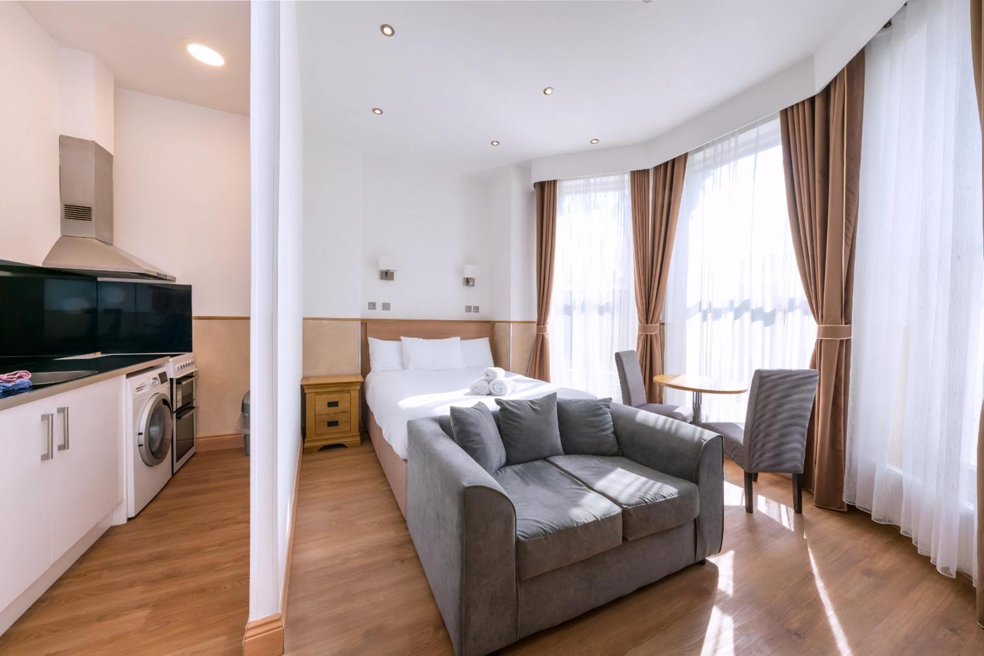 Osborne Aparthotel Eastbourne Eksteriør bilde