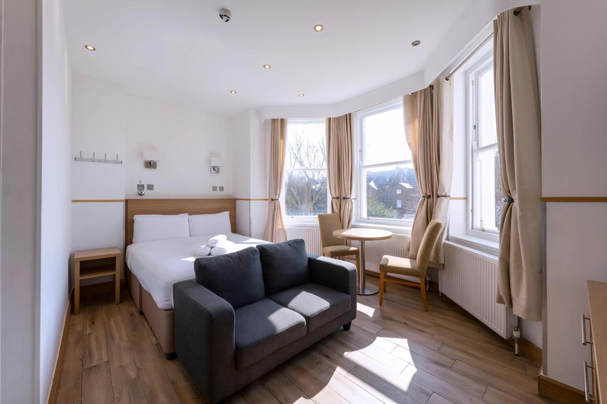 Osborne Aparthotel Eastbourne Eksteriør bilde