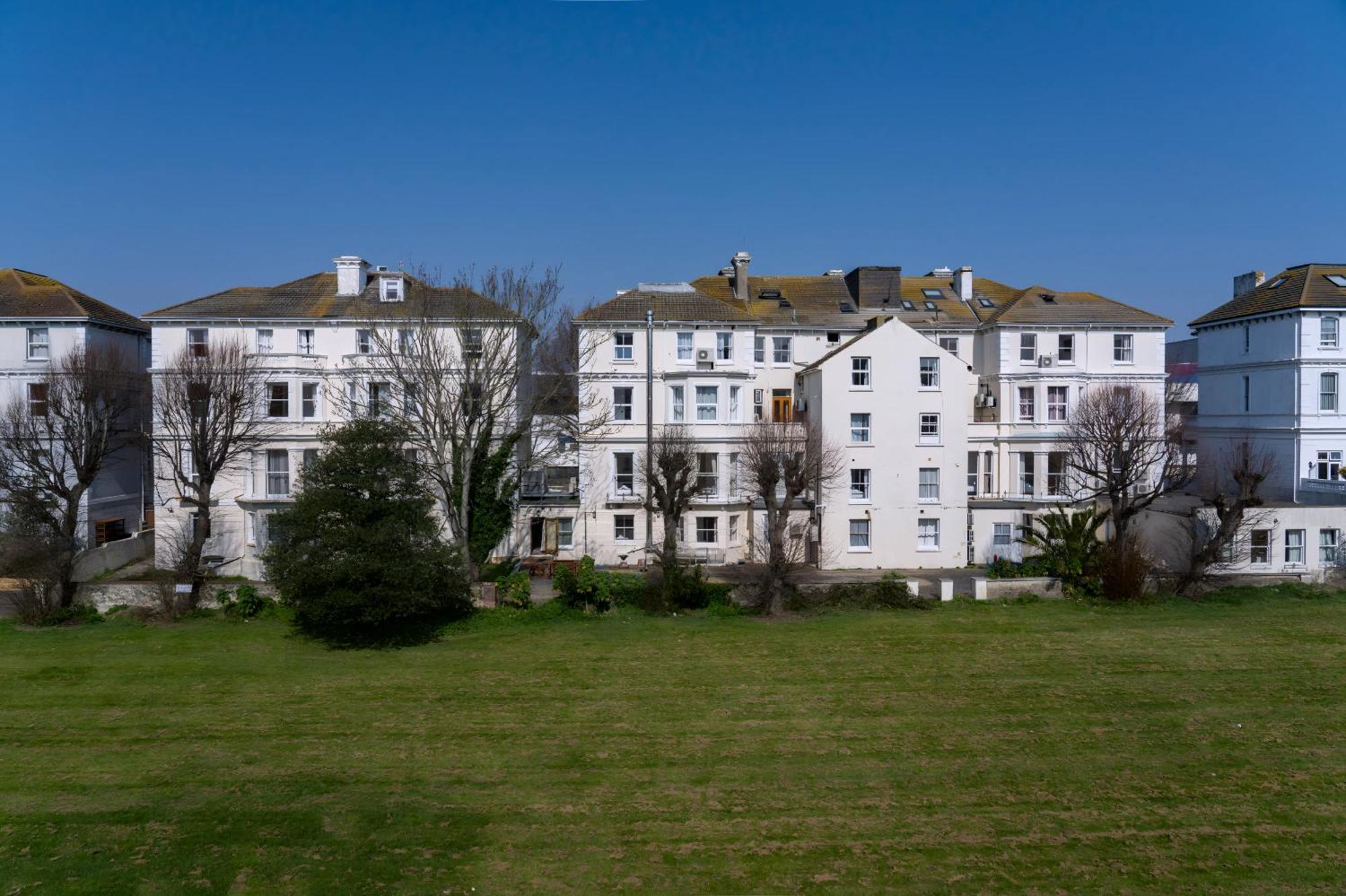 Osborne Aparthotel Eastbourne Eksteriør bilde